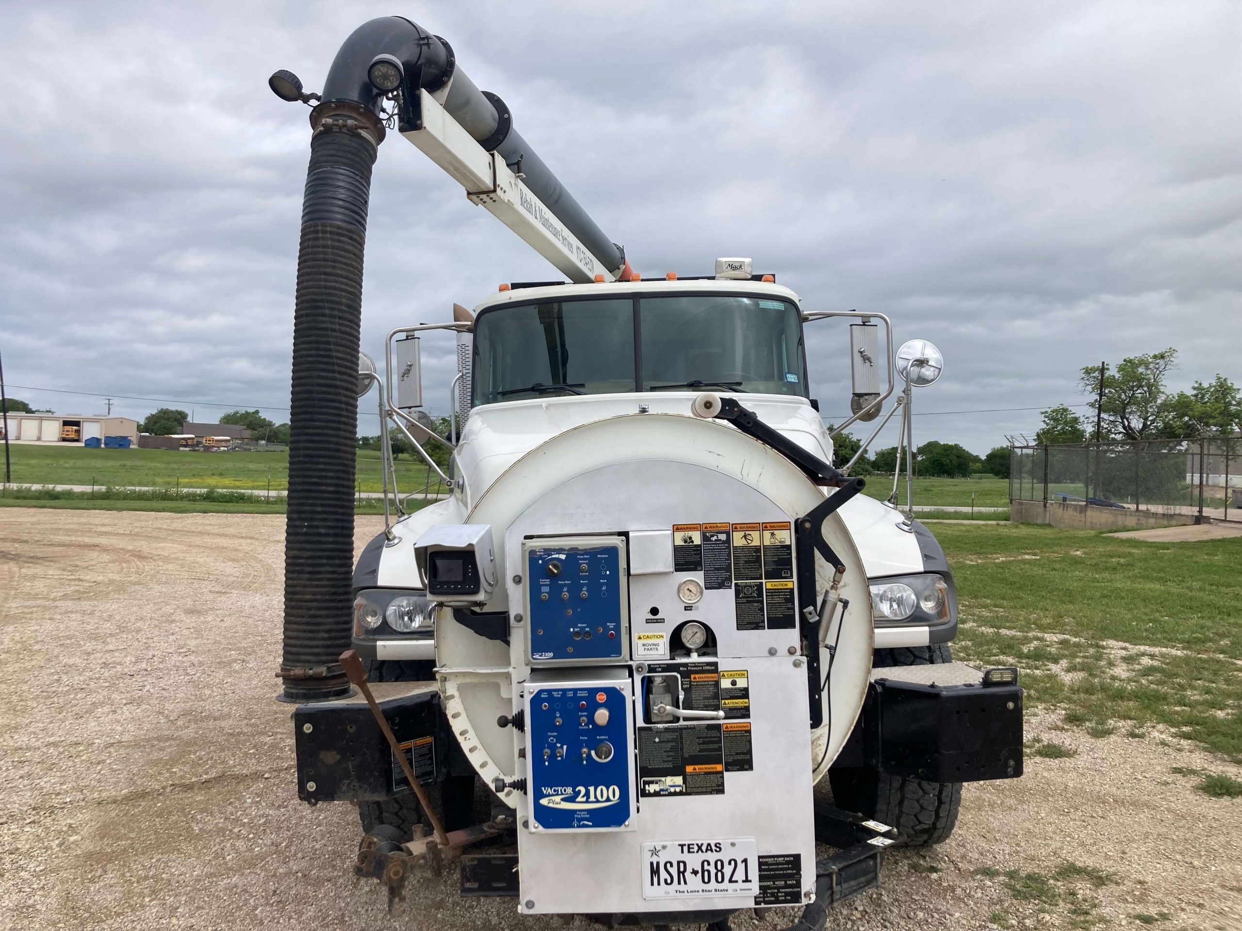 2012 Vactor 2100 Plus (10 Yard / 80 GPM) Sewer Cleaner Vacuum Trucks