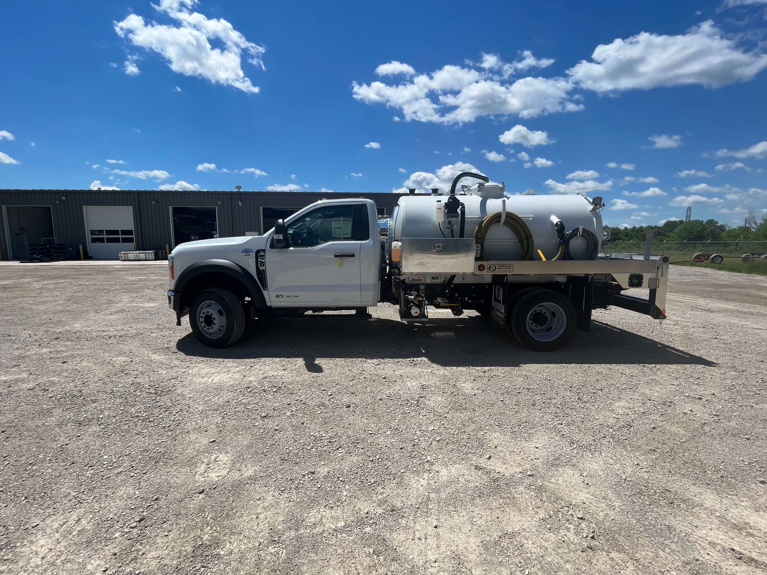 2023 Ford F550 SD XL 4X2 Diesel (980Gallon 680/300) Imperial